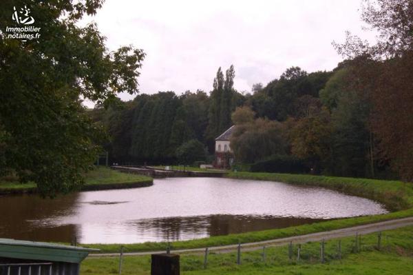 CARHAIX - TERRAIN A BATIR