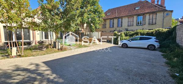 A u pied de la Gare - Loft de 115 m² habitables - terrasse - place privative de parking