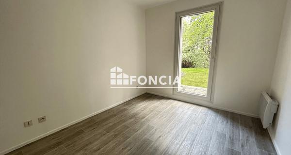 Location Appartement 3 pièces 65.74 m² - Clamart 92140
