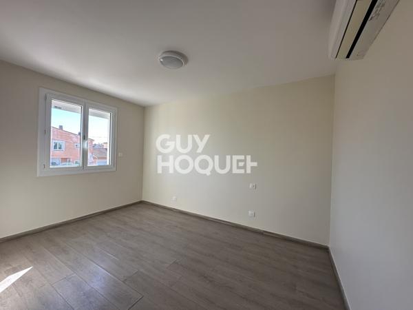 CARCASSONNE - Maison 3 chambres, garage sur terrain 250 m²