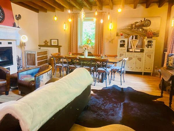Maison bourgeoise  540 M2 au coeur du Revermont
