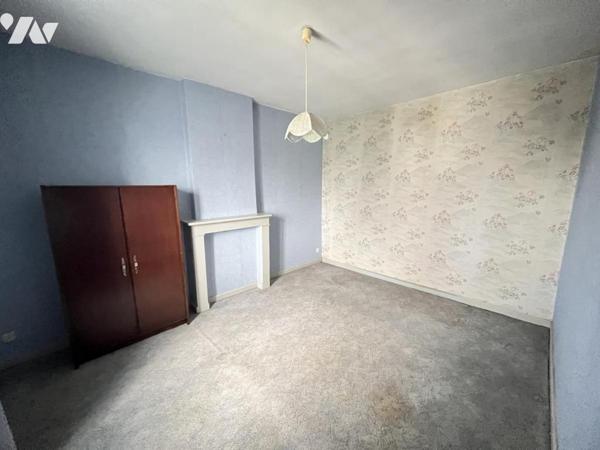 PROCHE GARE 1930 A RENOVER