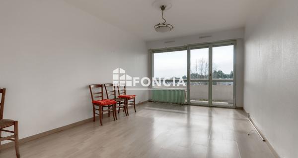 À vendre Appartement 3 pièces 62 m² - ÉVry-courcouronnes 91000