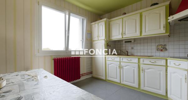 À vendre Appartement 3 pièces 62 m² - ÉVry-courcouronnes 91000