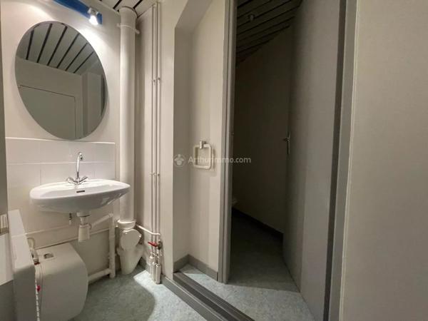 Location Local commercial 2 pièces 50 m2 à Villebon-sur-Yvette