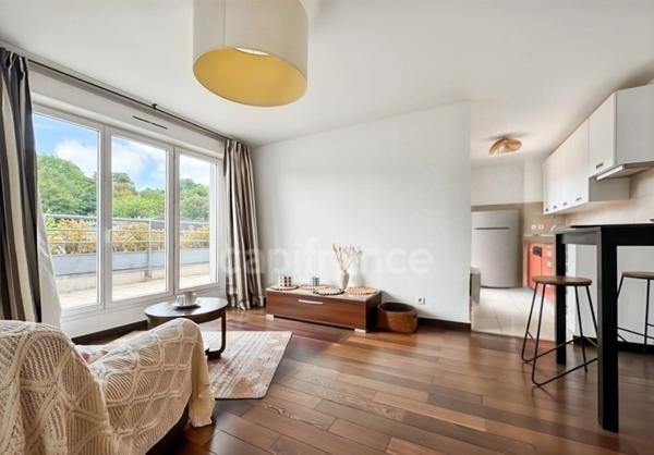 Appartement à vendre 3 pièces avec terrasse Issy-Les-Moulineaux