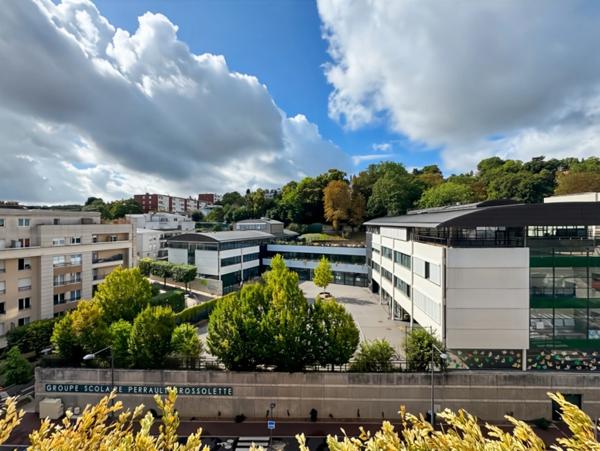 Appartement à vendre 3 pièces avec terrasse Issy-Les-Moulineaux