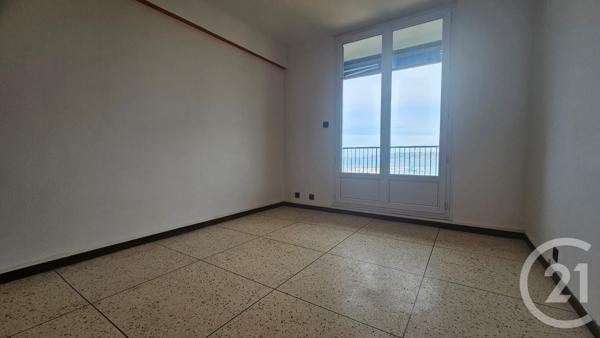 Appartement T4 à vendre  4 pièces - 79,70 m 2   MARSEILLE  - 13015