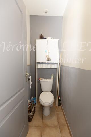 Maison
         8 pièces
        - 146 m² 280 000 € *