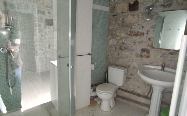 Maison à louer    5 pièces •  Chandolas