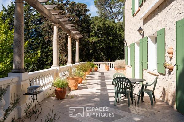 Domaine avec vignes oliveraie et annexes