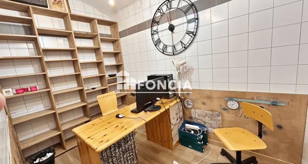 À vendre Local commercial 150 m² - Meythet 74960