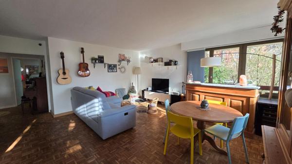 Appartement 4 pièces 92 m2 Bordeaux Caudéran Stéhélin