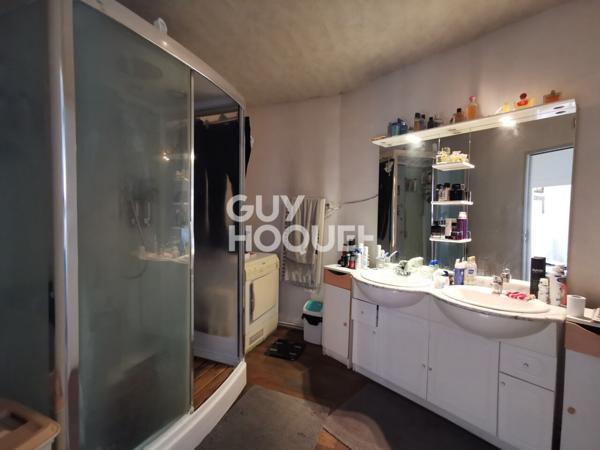 IMMEUBLE BAR/TABAC ET APPARTEMENT