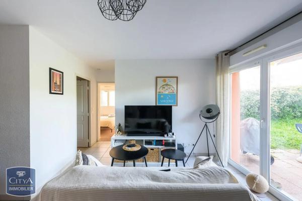 Appartement à vendre 3 pièces Saint-Sulpice-la-Pointe (81370)