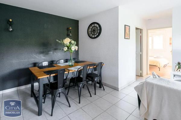 Appartement à vendre 3 pièces Saint-Sulpice-la-Pointe (81370)