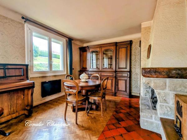 Belle maison avec grande terrasse