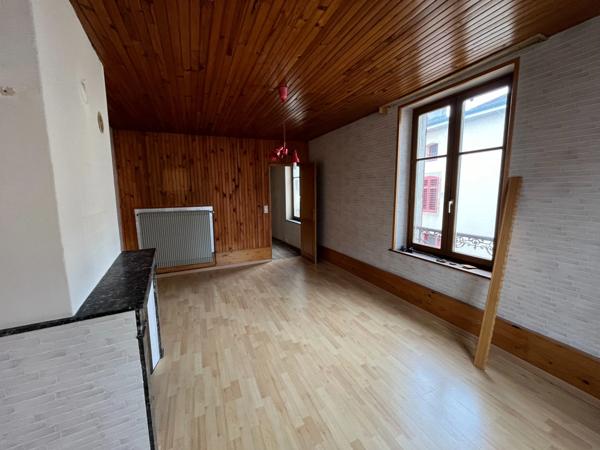 APPARTEMENT F2 BIS
