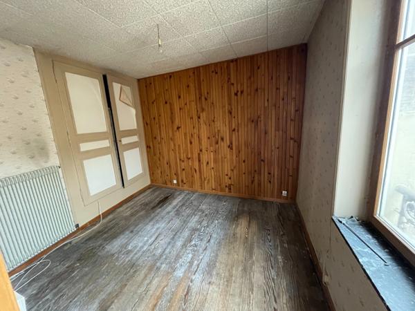 APPARTEMENT F2 BIS