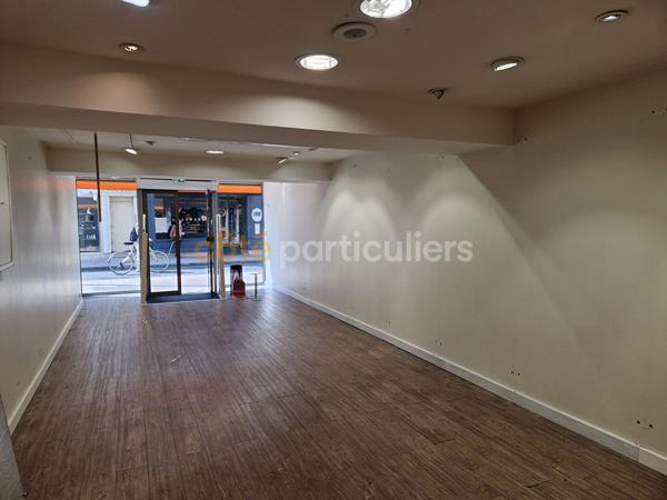 Location
                Local commercialMONTARGIS (45200)