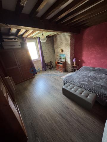 ÉLÉGANTE MAISON DE CARACTÈRE AU CŒUR DE LA CAMPAGNE LANDAISE