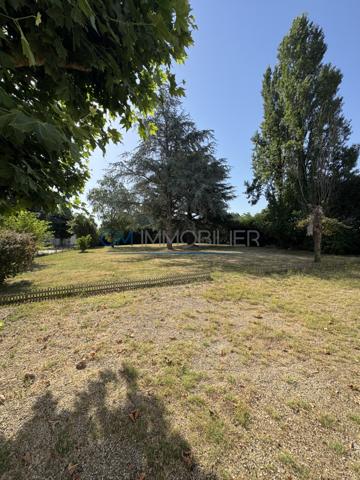 ÉLÉGANTE MAISON DE CARACTÈRE AU CŒUR DE LA CAMPAGNE LANDAISE