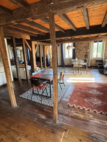 ÉLÉGANTE MAISON DE CARACTÈRE AU CŒUR DE LA CAMPAGNE LANDAISE