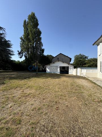 ÉLÉGANTE MAISON DE CARACTÈRE AU CŒUR DE LA CAMPAGNE LANDAISE