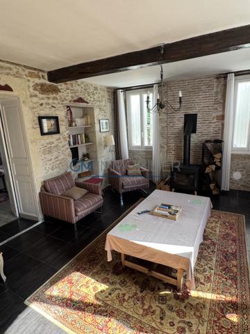 ÉLÉGANTE MAISON DE CARACTÈRE AU CŒUR DE LA CAMPAGNE LANDAISE