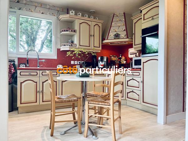 Vente Maison110 m² - 6 Pièces - VALOGNES (50700)