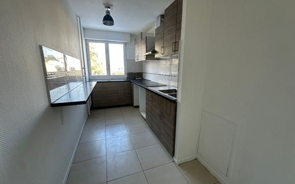 Appartement à vendre    4 pièces • 74,48 m2 Ris-Orangis