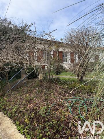 Maison à vendre 4 pièces 95 m² Gond-Pontouvre