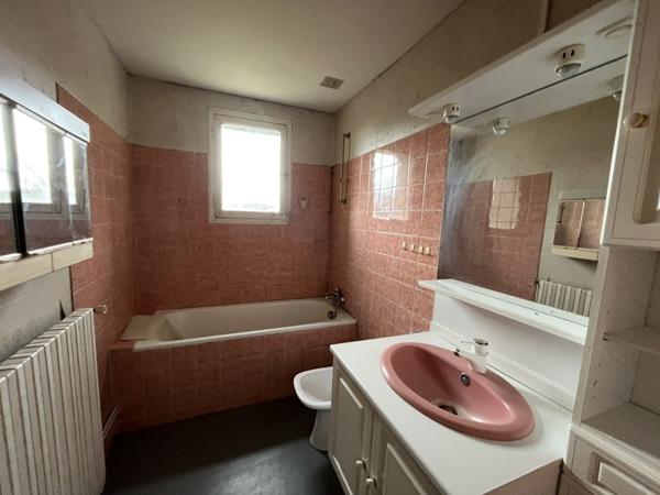 Maison à vendre |  Brizambourg |  7 pièces | 174 m²