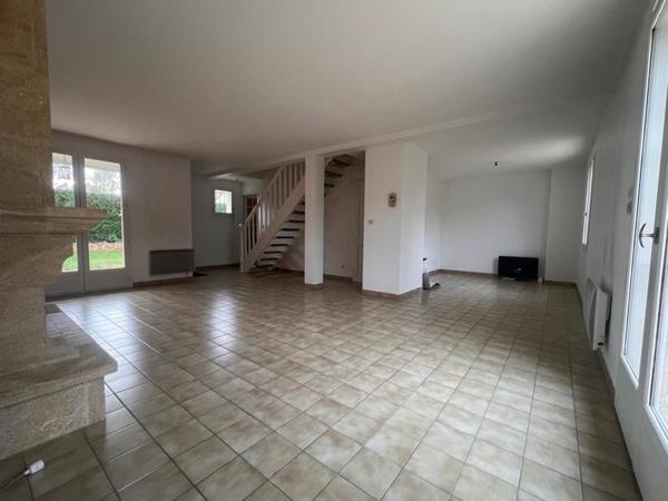 Maison à vendre |  Thoiry |  6 pièces | 110 m²
