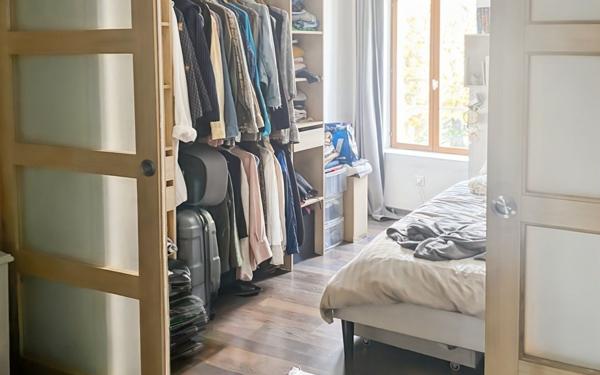 Maison à vendre    3 pièces •  Donzère