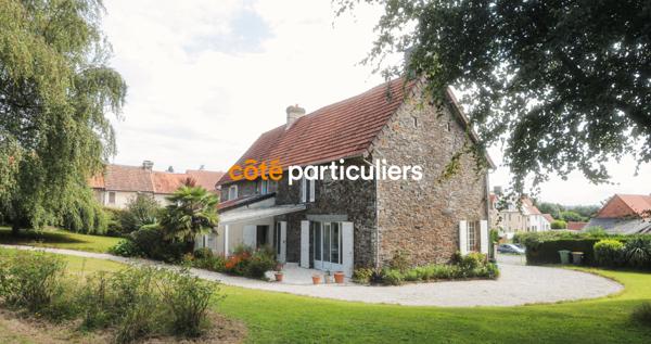 Vente Maison212 m² - 6 Pièces - AGNEAUX (50180)