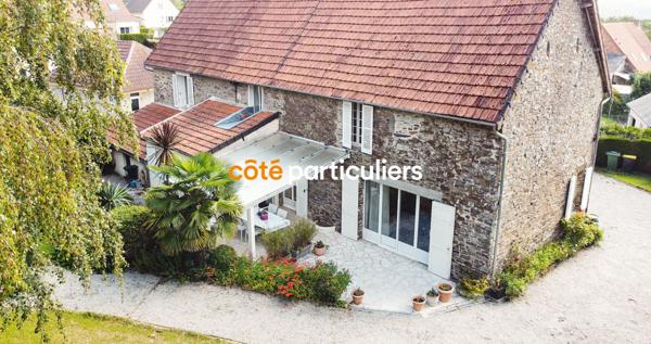 Vente Maison212 m² - 6 Pièces - AGNEAUX (50180)