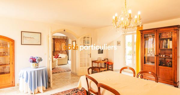 Vente Maison212 m² - 6 Pièces - AGNEAUX (50180)