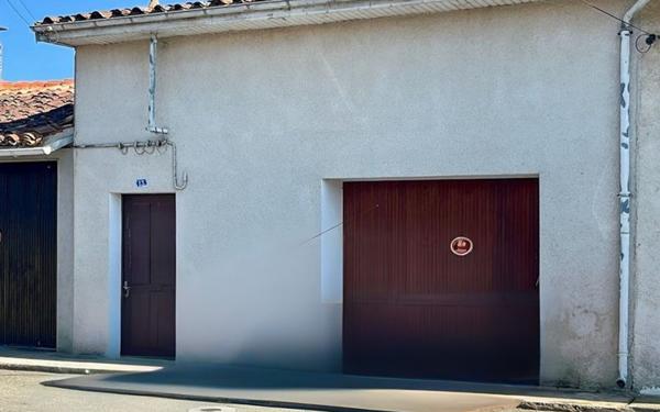 Maison à vendre    2 pièces •  Fleurance