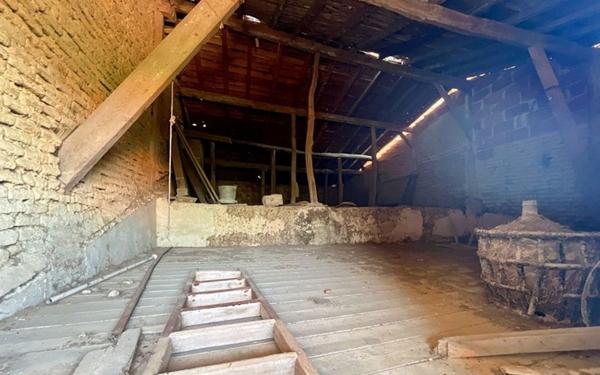 Maison à vendre    2 pièces •  Fleurance