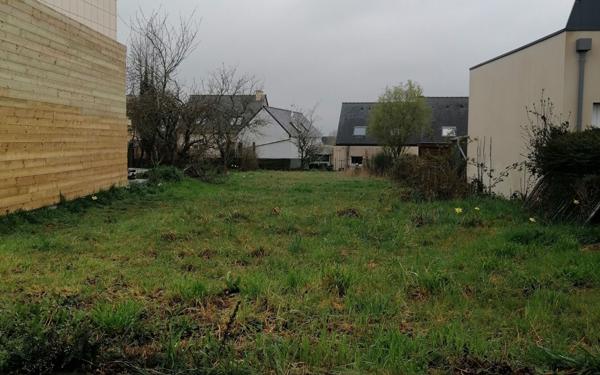 Terrain à vendre    Trégueux