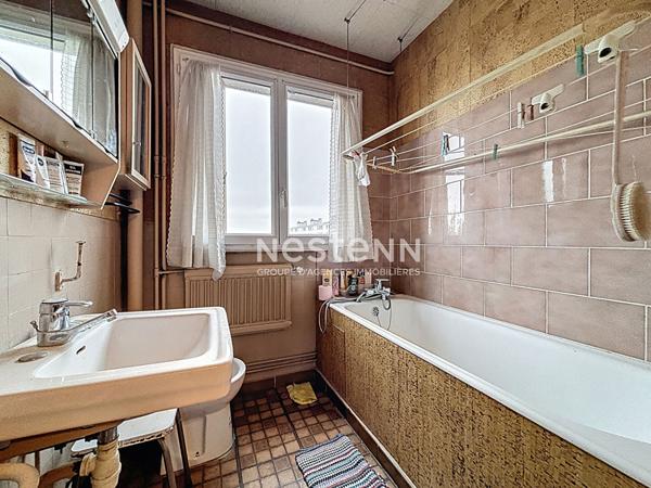 MALAKOFF - MÉTRO ÉTIENNE DOLET - Appartement traversant 5 pièces avec balcon