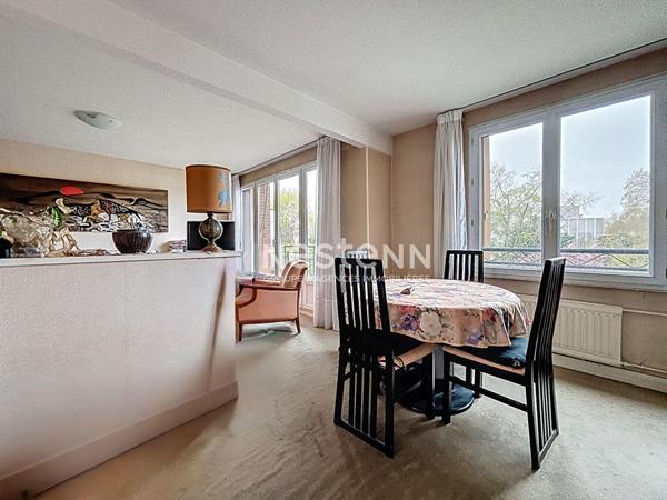 MALAKOFF - MÉTRO ÉTIENNE DOLET - Appartement traversant 5 pièces avec balcon