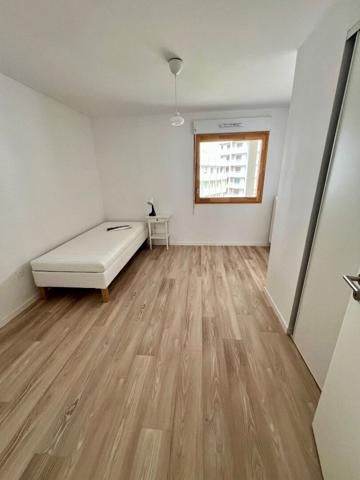 Duplex meublé - Haut Montreuil