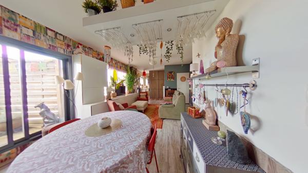 Charmant appartement 3 pièces avec grande terrasse à Talence parking