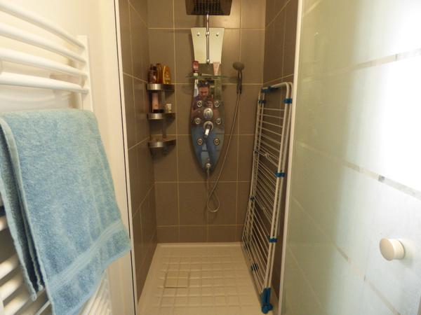 Charmant appartement 3 pièces avec grande terrasse à Talence parking