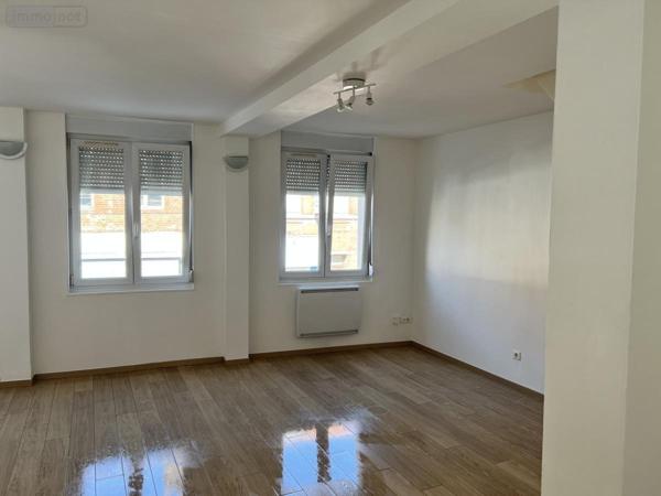 Appartement à louer à Carvin dans le Pas-de-Calais (62220), ref : 62032-L176