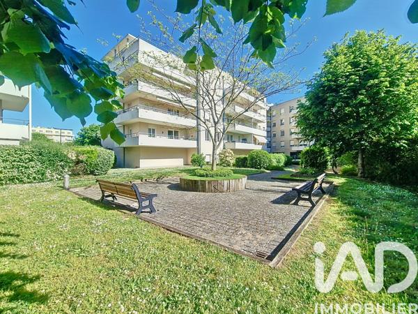 Appartement à vendre 3 pièces 59 m² Villefranche-sur-Saône