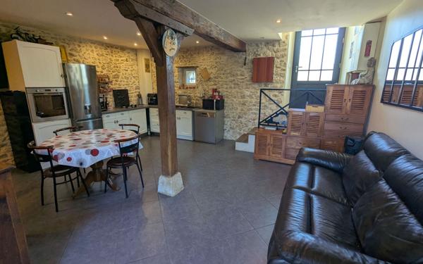 Maison à vendre    3 pièces • 85 m2 Ingré