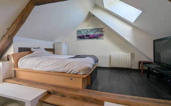 Maison à vendre    3 pièces • 85 m2 Ingré